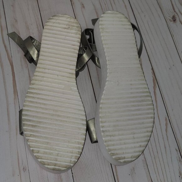 Pierre Dumas flat sandals with ankle strap/closure size 9 - Picture 9 of 9